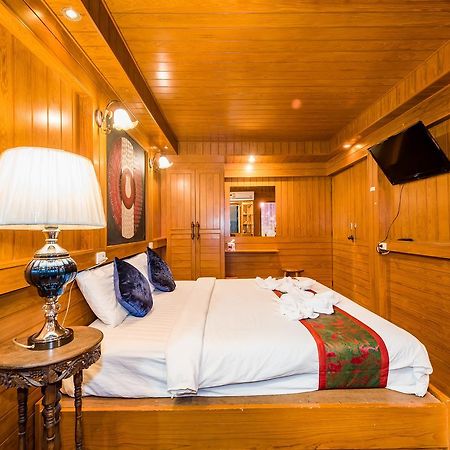 فيلا Baan Ratchapruek Phuket المظهر الخارجي الصورة